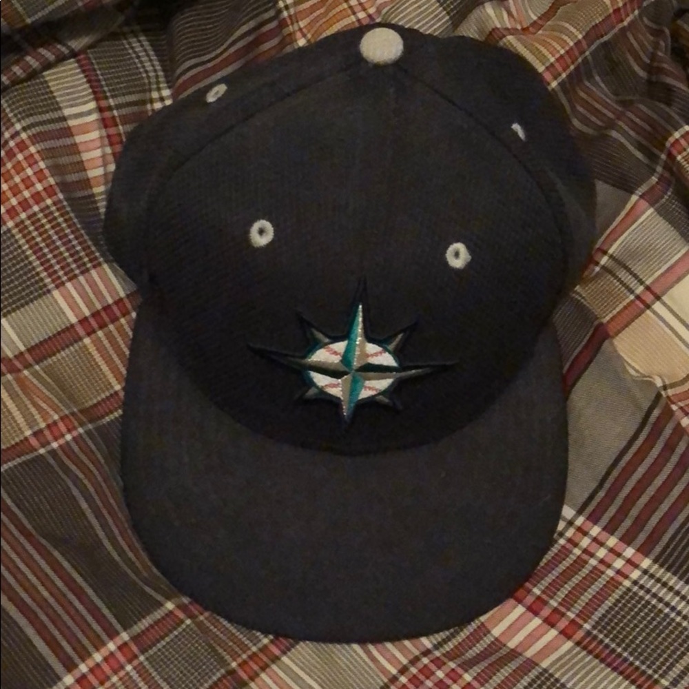 Seattle Mariners New Era Diamond Era Cap